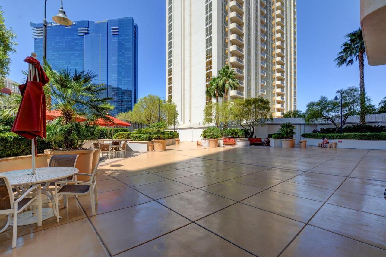Mgm Signature-22-703 Strip View Jacuzzi Studio Las Vegas Exterior foto